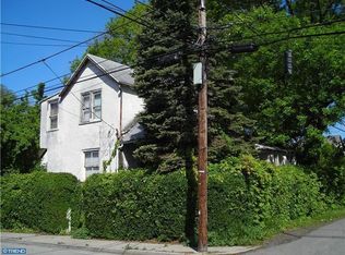 17 Center St, Ambler, PA 19002