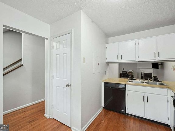 5th image of 6420 Marbut Rd