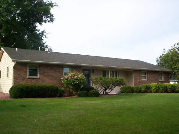 4204 Allendale Dr, Janesville, WI 53546