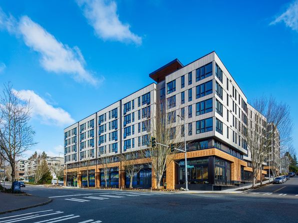 8704 Greenwood Ave N #309