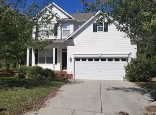 924 Plummer Ct, Wake Forest, NC 27587