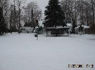 1949 N Huron Rd, Tawas City, MI 48763