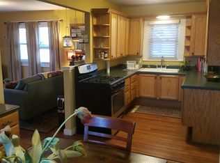 1009 Charles Ave, Panhandle, TX 79068