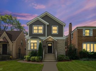 4835 W Catalpa Ave, Chicago, IL 60630
