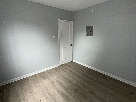 4th image of 9823 S Main St