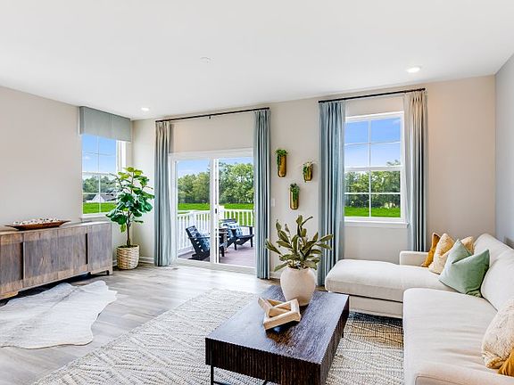 4th image of 150 Gray Silver Rd