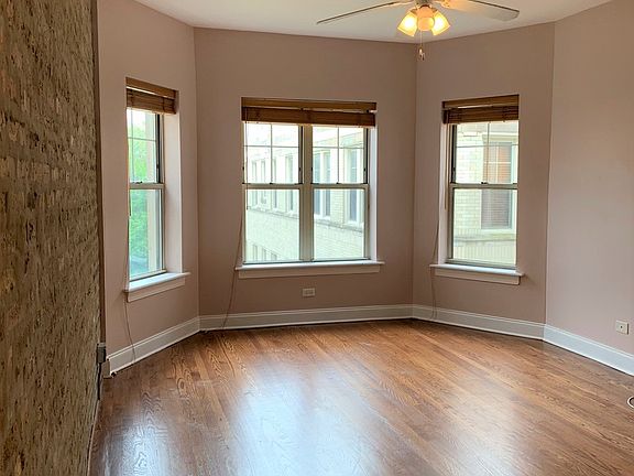 2nd image of 818 W Sunnyside Ave APT 3B