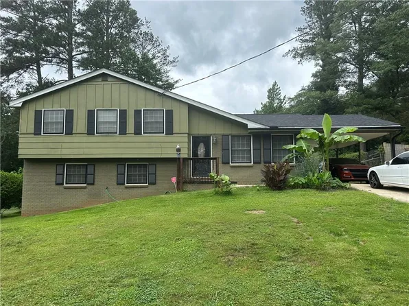 4273 Rocklane Dr, Conley, GA 30288