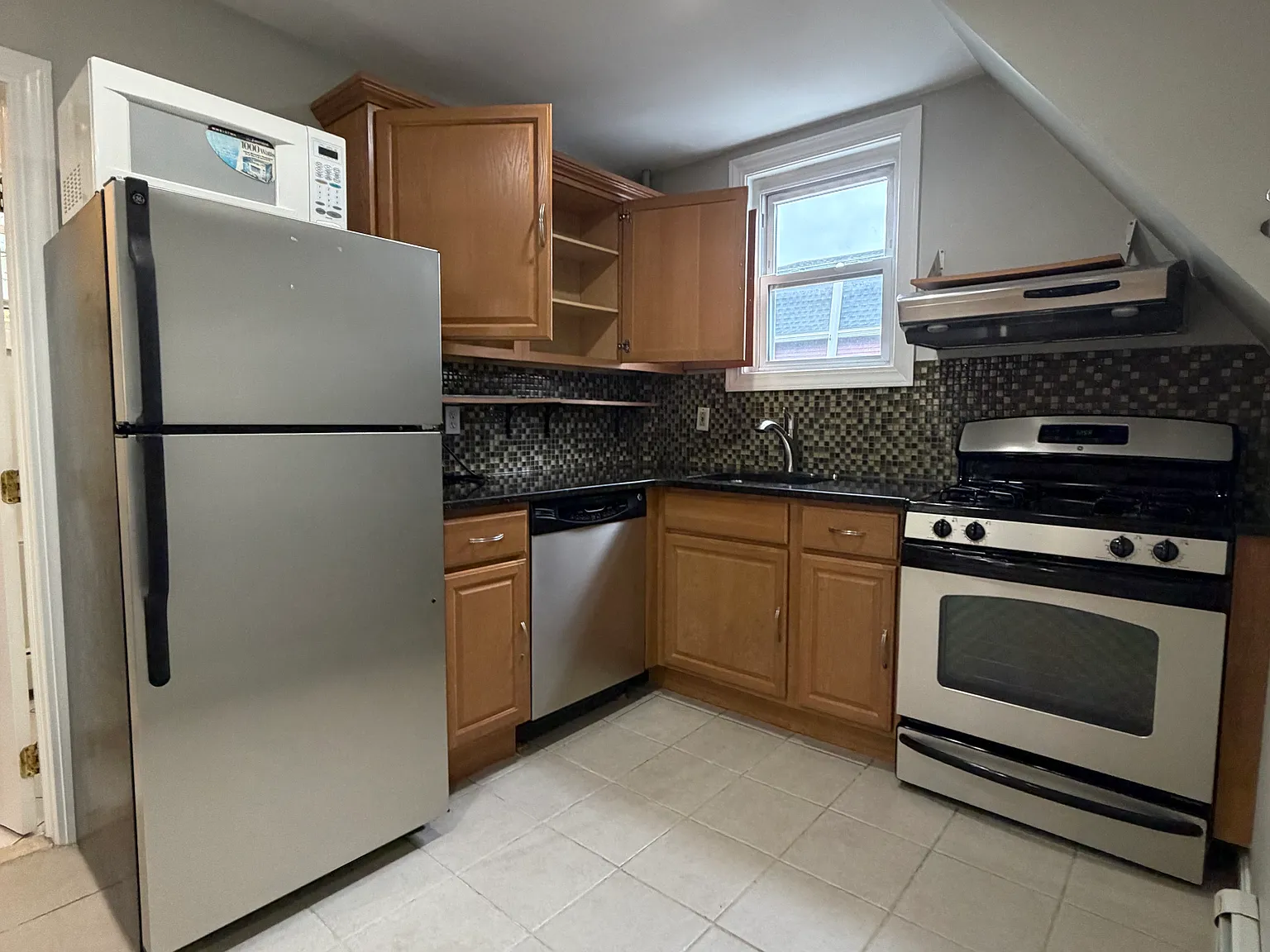 9 Stickney Ave — Photo 1