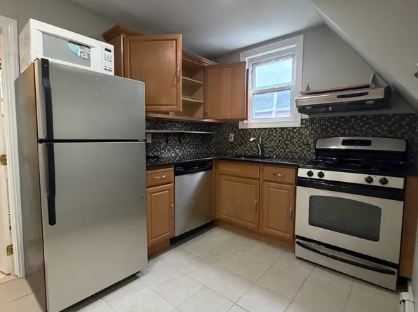 9 Stickney Ave #1, Somerville, MA 02145