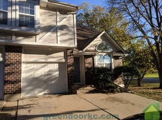 500 Kenneth Ln, Belton, MO 64012