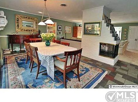 2nd image of 11 Magnolia Ln