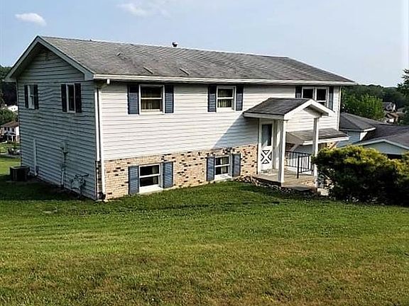 2nd image of 240 Shelby Dr