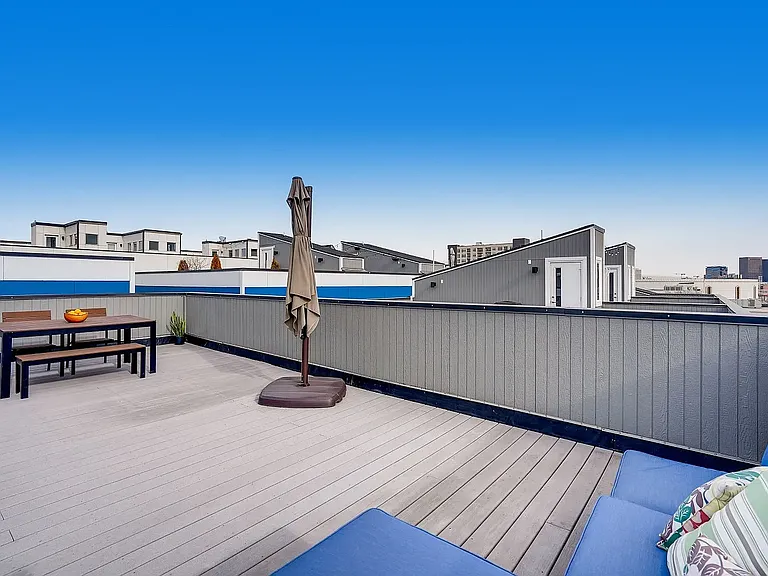 2326 N Clay St #3 — Photo 13
