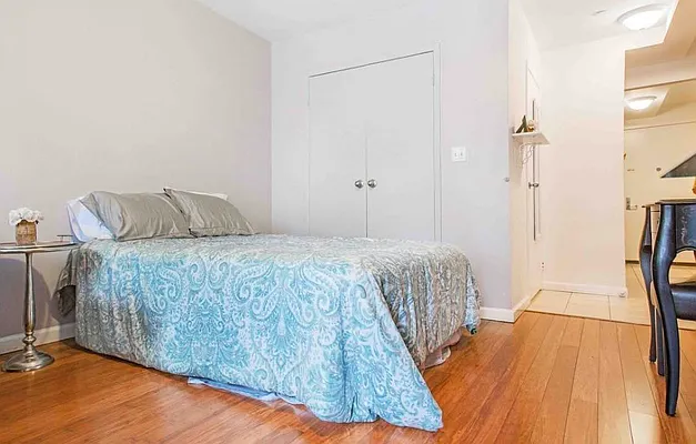 Rented by Think Properties | media 9