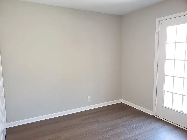 610 Commerce St #22 — Photo 12