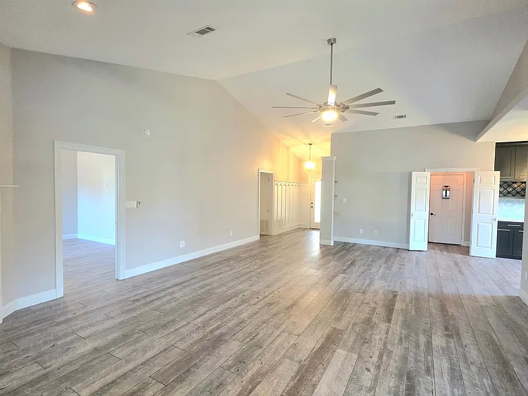 1643 Kalakaua Ct — Photo 3