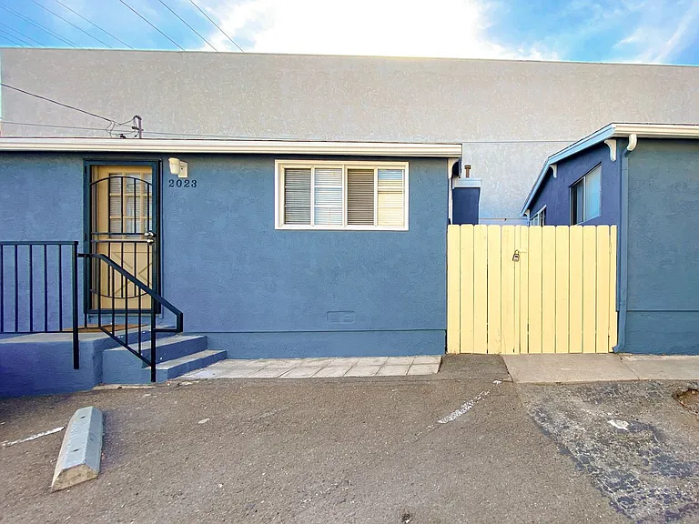 2021 Garnet Ave — Photo 4