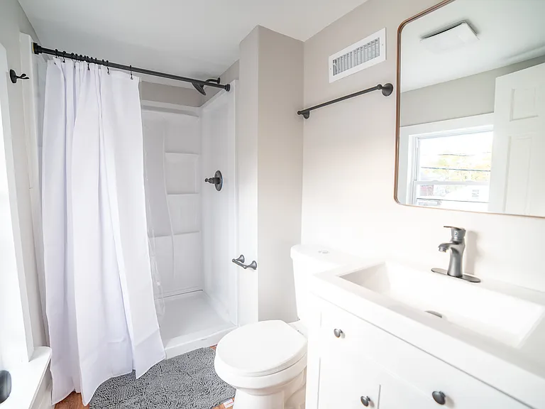 23 Clinton Ave #2 — Photo 2