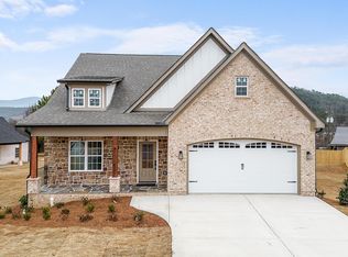 56 Terry St, Chatsworth, GA 30705