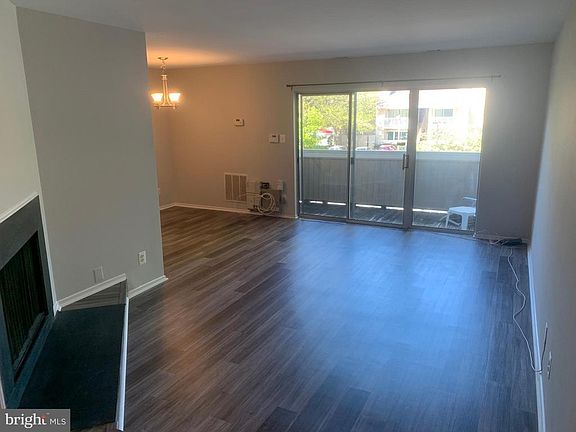 3rd image of 18231 Swiss Cir APT 4