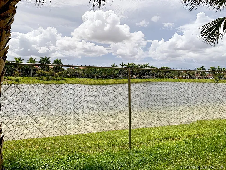 9741 Fontainebleau Blvd #H208 — Photo 10