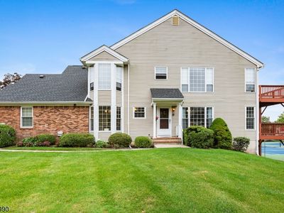 272 Laurel Ct, Whitehouse Station, NJ, 08889