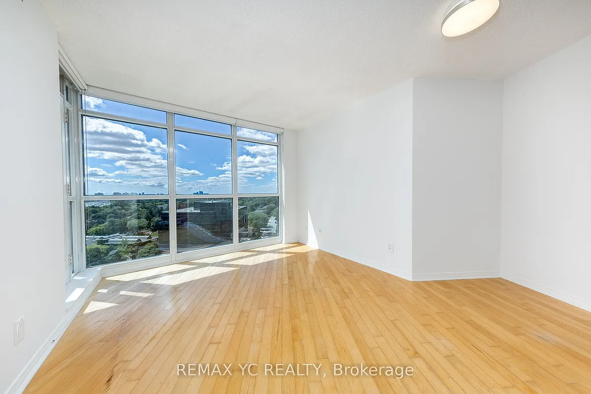 Building Photo - 28 Harrison Garden Blvd #1605