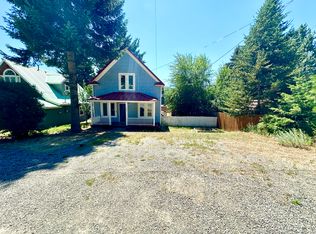 321 W 4th St, Cle Elum, WA 98922