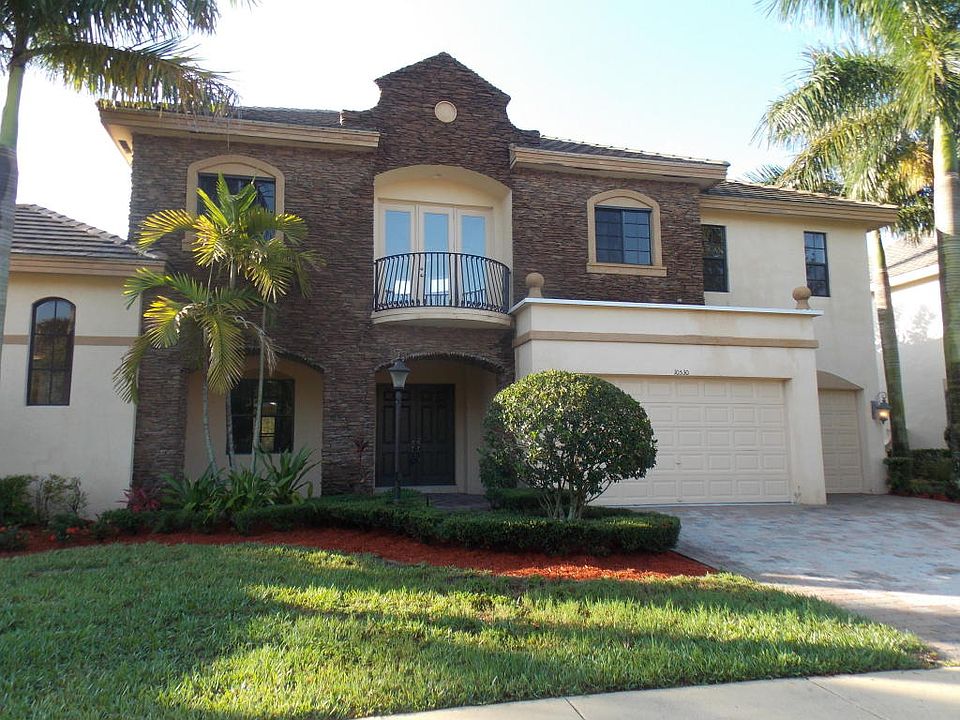 1st image of 10530 Versailles Blvd