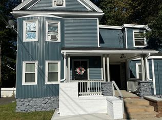 5 Plaza Ave #4, Stoneham, MA 02180