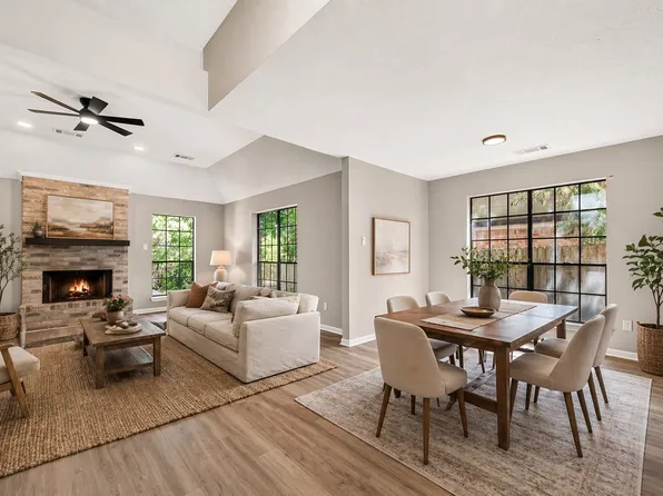 4906 Pleasure Lake Ln, Willis, TX 77318