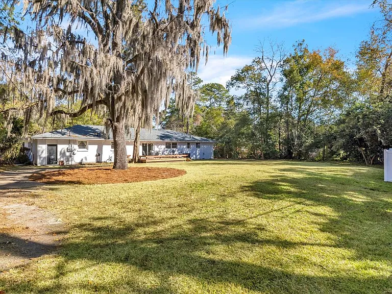 317 Kensington Dr — Photo 38