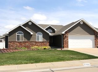 2465 Queen Dr, Sidney, NE 69162