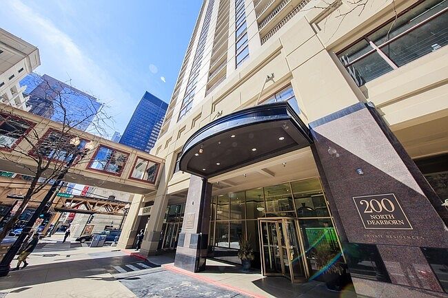 1st image of 200 N Dearborn St Unit 1308
