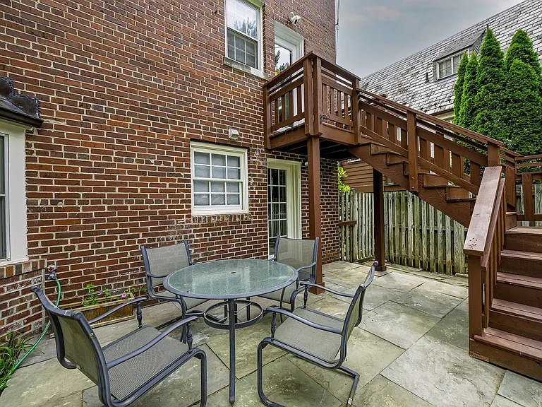 4441 Brandywine St NW — Photo 20