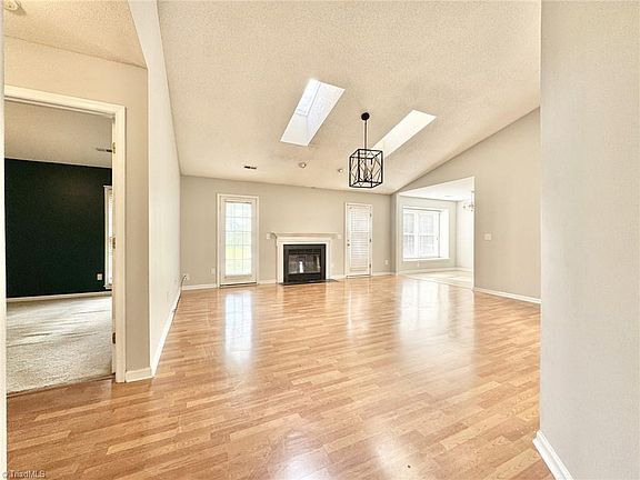 5th image of 2803 Chillon Ct
