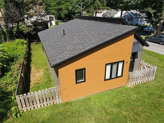 3rd image of 55 Seacliffe Rd
