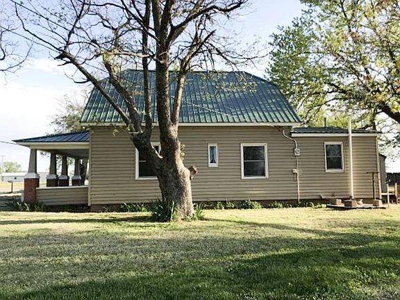 3rd image of 224 N Western St