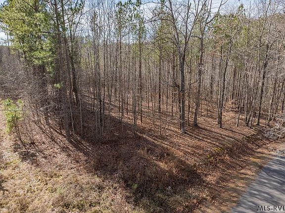 5th image of 26 Lakeside Dr