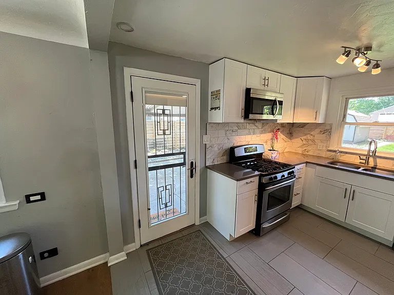 4691 S Bannock St — Photo 4