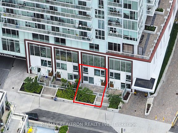 2nd image of 33 Helendale Ave #102