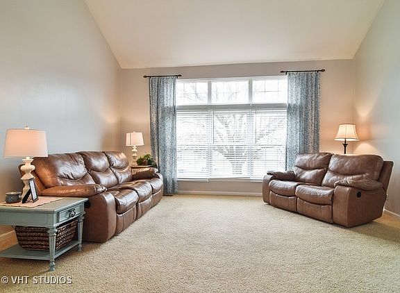 3rd image of 1379 Northgate Dr