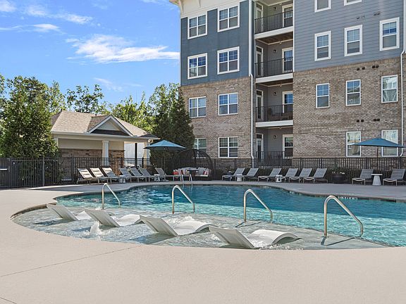 3rd image of 5000 Green Landing Dr #3418