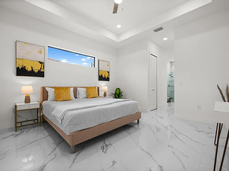 1007 SW Embers Ter — Photo 23