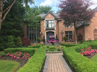 1603 Wakefield Ct, Rochester Hills, MI 48306