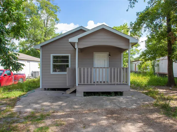 304 Elm Ave, Crosby, TX 77532