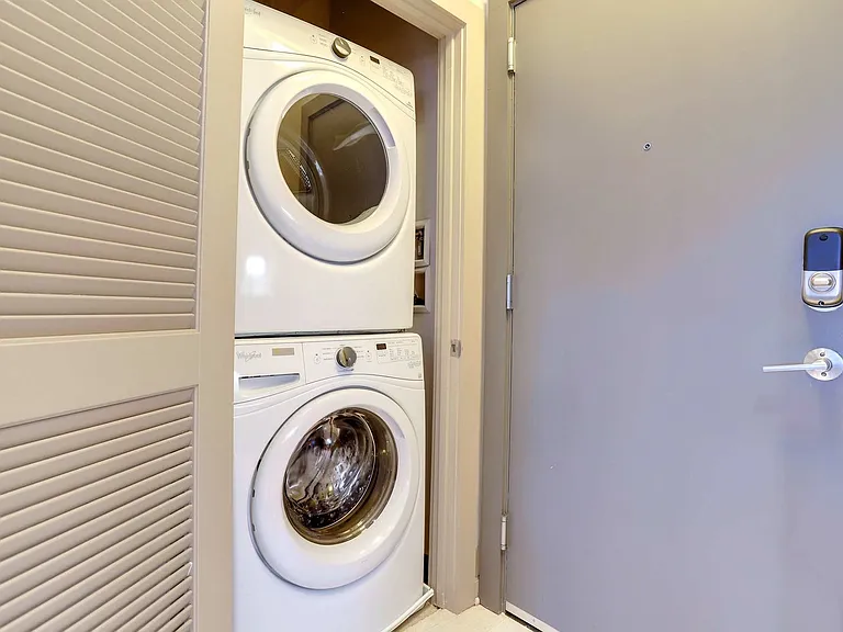 Washer/Dryer