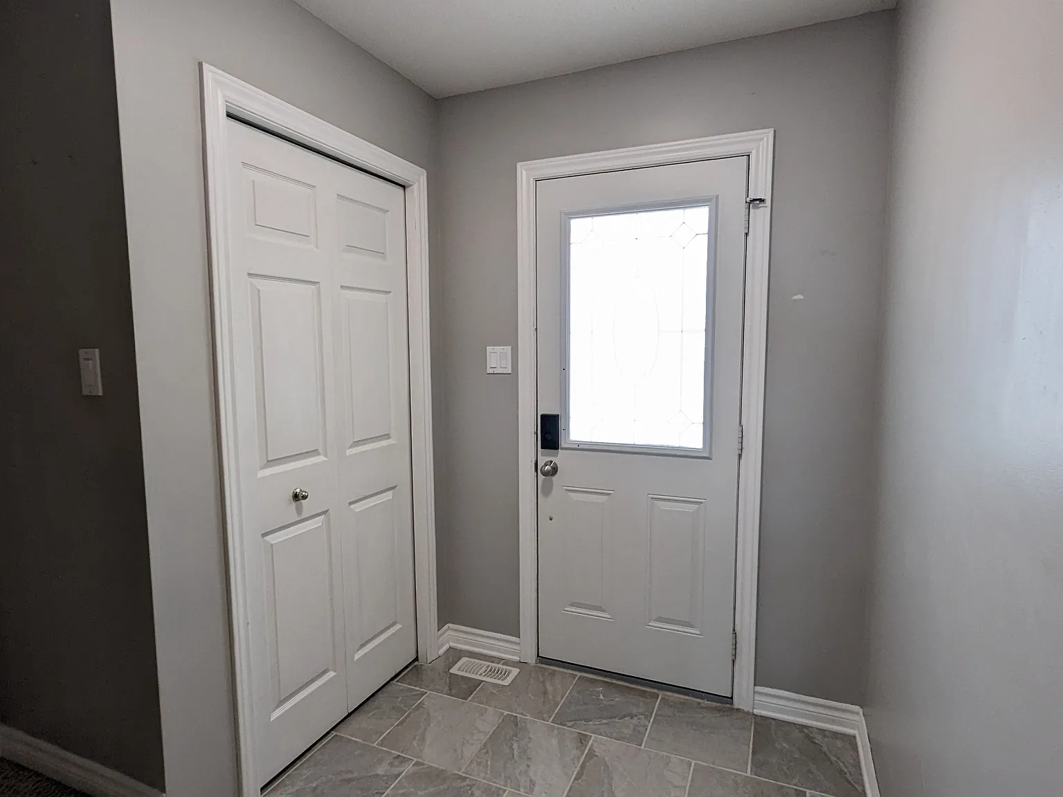 3 bed, $2,350 — Photo 4