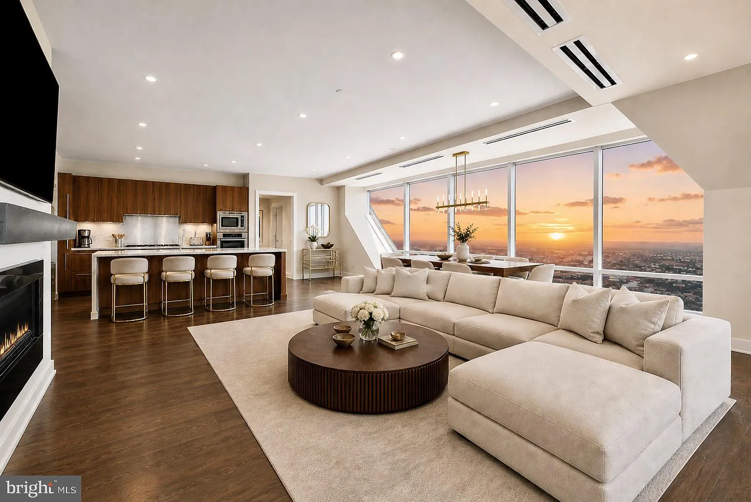 Two Liberty Place Condominiums — Photo 3